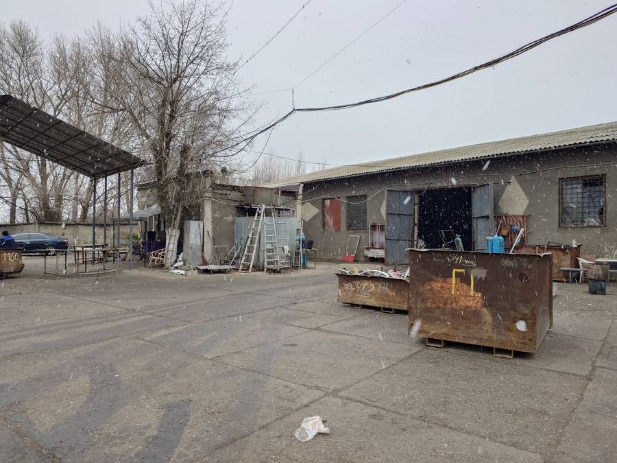 Погрузка металлолома краном